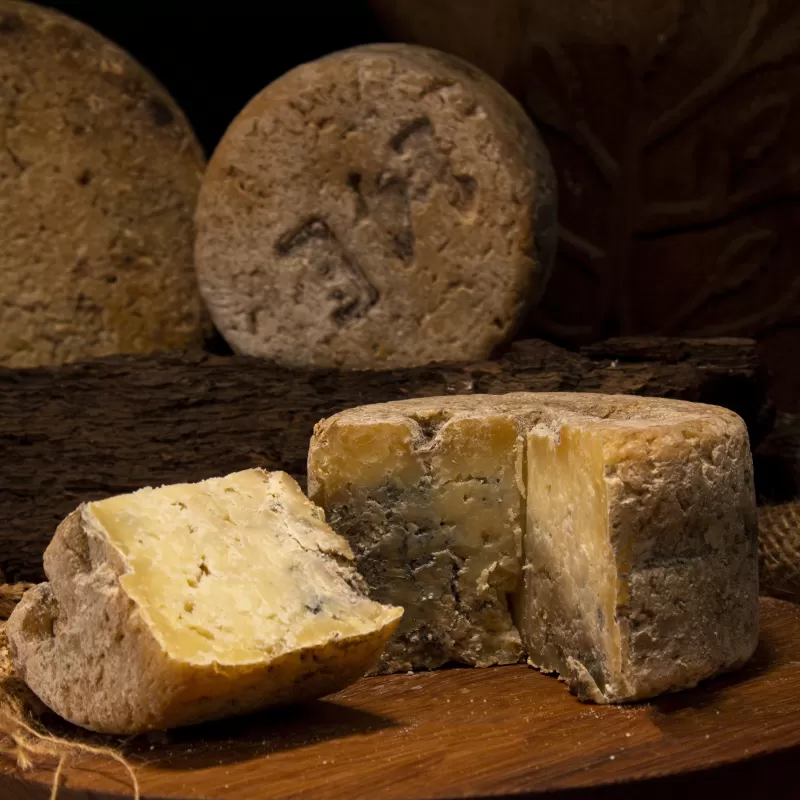 Queso Gamonéu DOP del Valle de la quesería Toriello