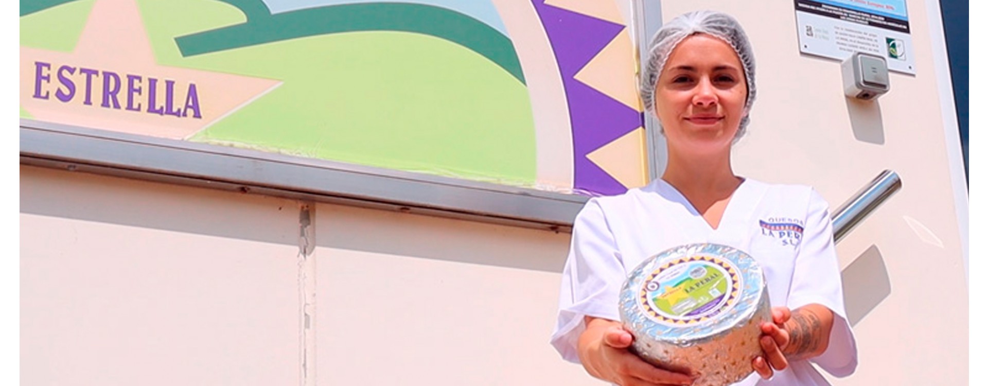 La Peral, cinco generaciones y más de un siglo dedicado al queso artesanal asturiano